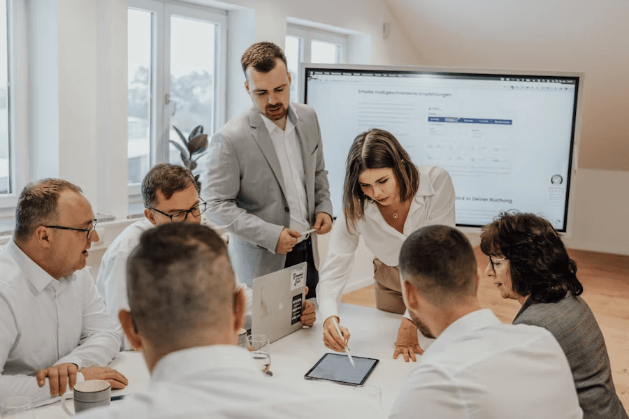 Tips for Business Growth by Strengthening Your Leadership Skills